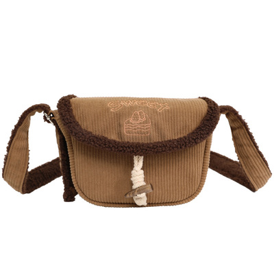 Simple embroidered saddle bag crossbody bag