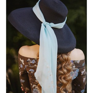 Stay Stylish in the Sun - Oversize Beach Straw Hat – Your Chic Summer Essential - Thumbnail 1
