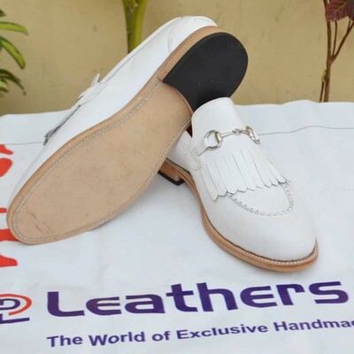 Crafted leather classic white fringes loafer dress shoes - Thumbnail 3