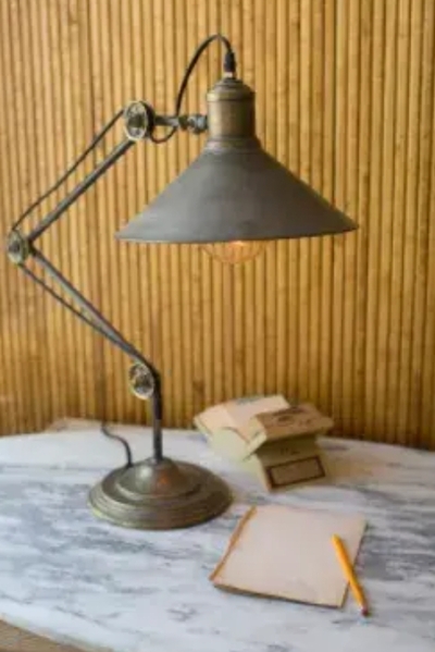 Metal Table Lamp - CLL2384