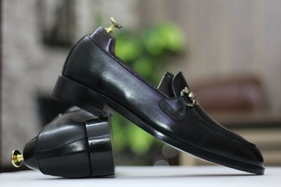 Handmade Men's Black Leather Horse Bit Slip on Loafer Shoes