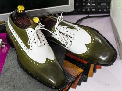Handmade Men's Two Tone Leather Lace Up Wing Tip Dress Shoes