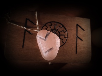 Vril Rose Quartz Necklace in pyrographed Wooden Box (Unique and Handmade)