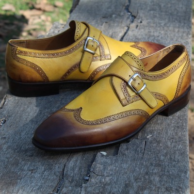 Crafted leather tan brown single monk strap wingtip dress shoes - Thumbnail 4