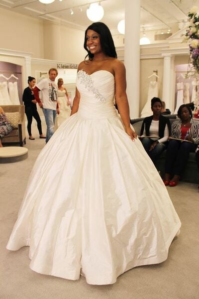 Simple Beading Crsytals Ball Gown Wedding Dress Bridal Gown