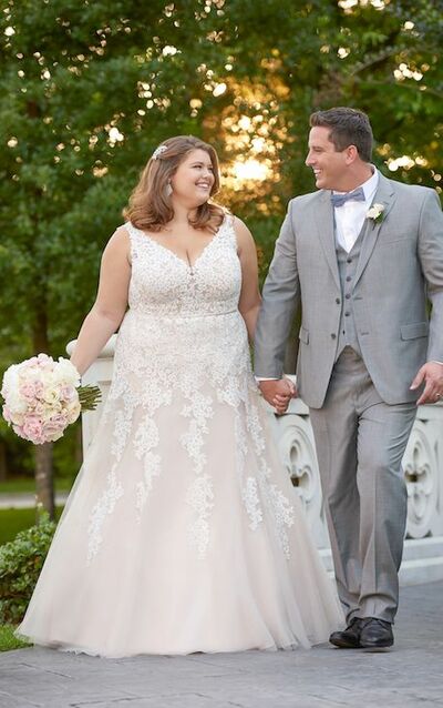 Plus Size Boho Lace Appliques Wedding Dress Bridal Dresses