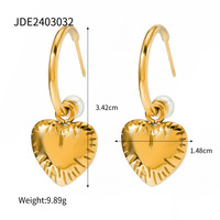 18k gold stainless steel pearl C-shaped love-shaped earrings - Thumbnail 5