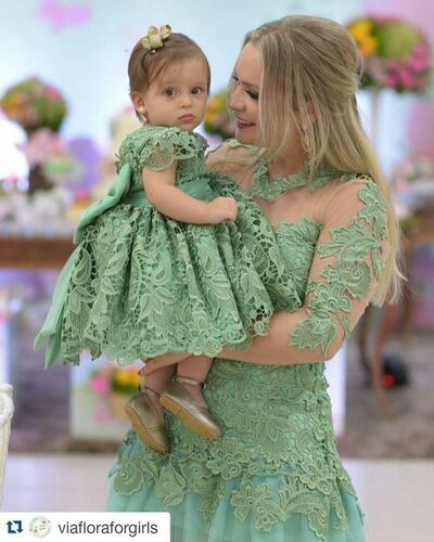 Green Lace Flower Girls Dresses for Weddings Pretty Formal Girls Gowns