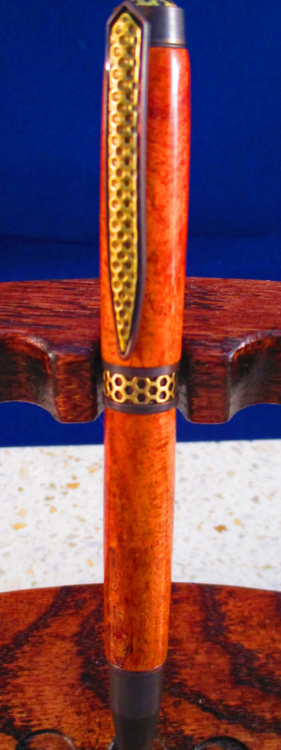 #68 Gold / Black Honeycomb trim