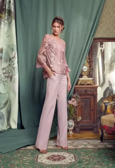 Elegant Pink Pantsuits Mother Of The Bride Dresses Jewel Neck Long Sleeves Lace Prom Dress Chiffon Pants Formal Wedding Guest Gowns