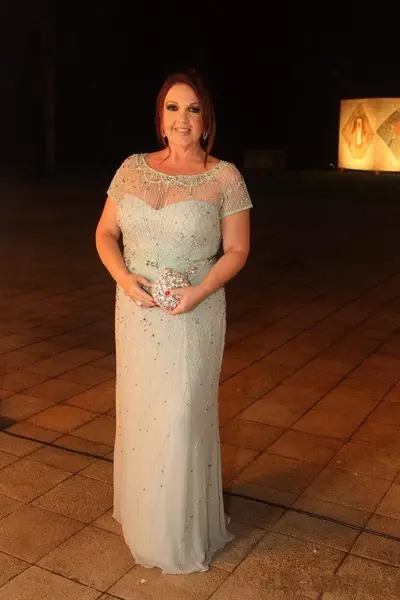 Chiffon Mother Of Bride / Groom Dresses Illusion Short Sleeves Crystal Beaded Sheath Weddings Mother of the Groom Gown