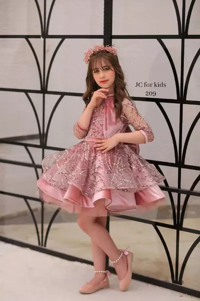 Tier Ruffle Cupcake Tutu Girls Pageant Dresses Princess Pink Red Sequined Beadings Short Flower Girl Dresses With Sheer 3/4 Sleeves Bow