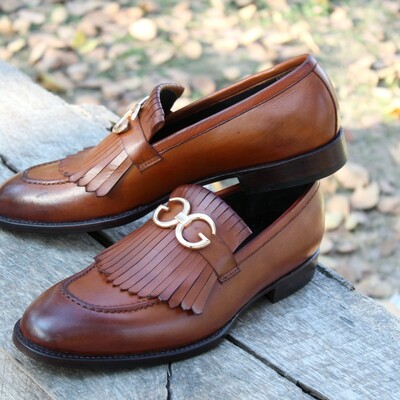 Crafted leather classic brown leather fringes moccasin loafers dress shoes - Thumbnail 4