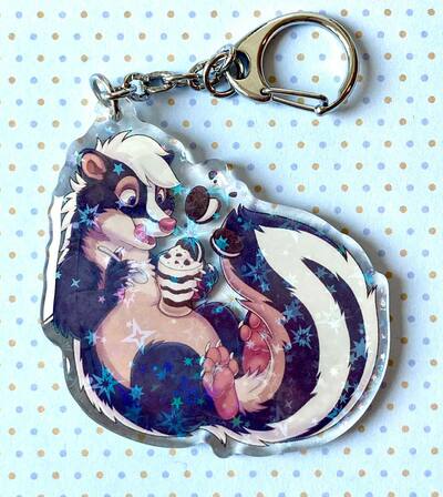 Skunk Oreo Keychain (large)