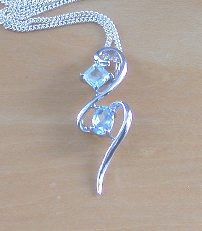 Sterling Silver Blue Topaz Pendant & 18" Silver Chain/Sterling Silver Topaz Necklace/Topaz Jewellery/Topaz Jewelry/November Birthstone/UK