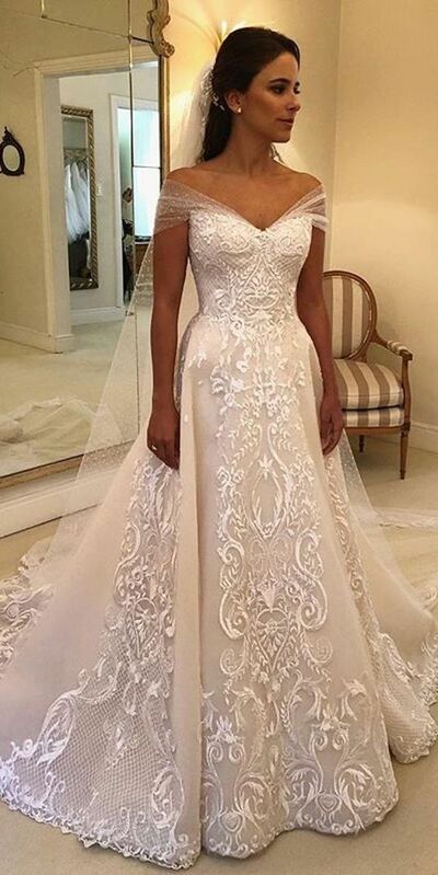 Luxury Ball Gown Lace Appliques Wedding Dress Bridal Gown