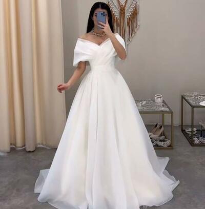 Simple Ball Gown Puffy Wedding Dress Bridal Gown