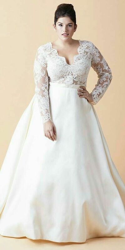 Plus Size Lace Appliques Wedding Dress Bridal Gown