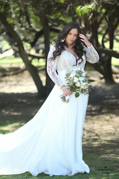 Plus Size Lace Beach Boho Long Sleeve Wedding Dress Bridal Gown