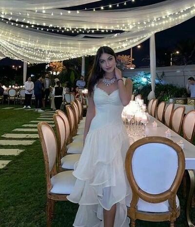 Charming Modest A-line Long V Neck Evening Dress Formal Gowns