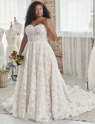 Elegant Plus Size Tulle Lace Appliques Sleeveless Wedding Dress Bridal Gown