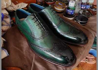 New Classic Green Wingtip Lace Up Leather Shoes For Gentlemen