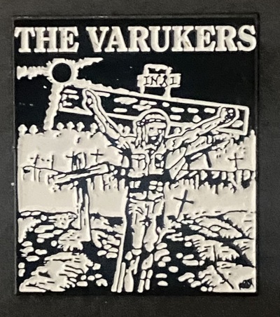 VARUKERS ENAMEL BADGE