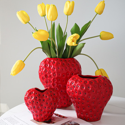 Strawberry Shape Ceramic Flower Vase Home Decore