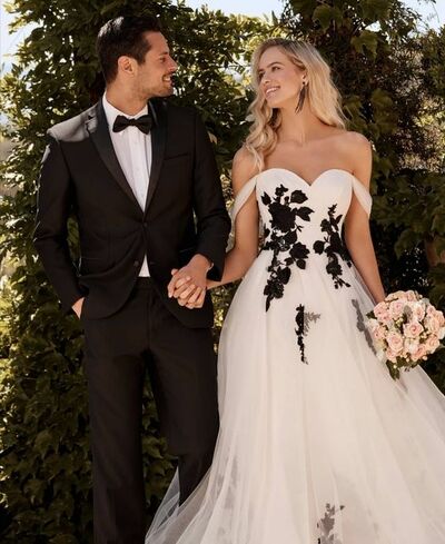 Elegant A Line Lace Appliques Beach Boho Wedding Dress Bridal Gowns