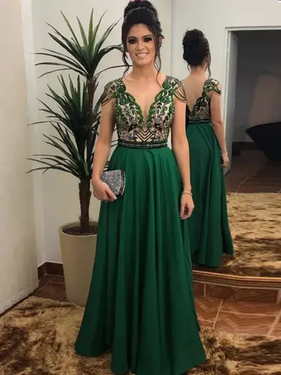 Sexy Deep V-neck Mother Of The Bride/ Groom Dress For Wedding Sparkly Beads Prom Dress Customized Graceful Green A-line Evening Gown