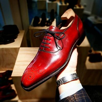 Luxurious Maroon Brogue Toe Formal Lace Up Handmade Shoes