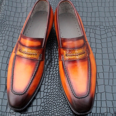 Crafted leather classic tan patina leather moccasin loafers dress shoes - Thumbnail 2