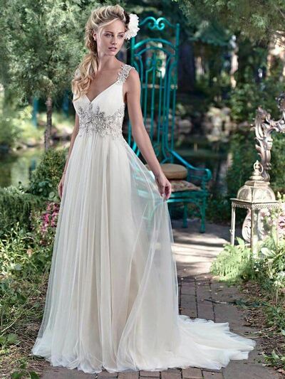 A Line Chiffon Beading Crystals Wedding Dresses Bridal Gown