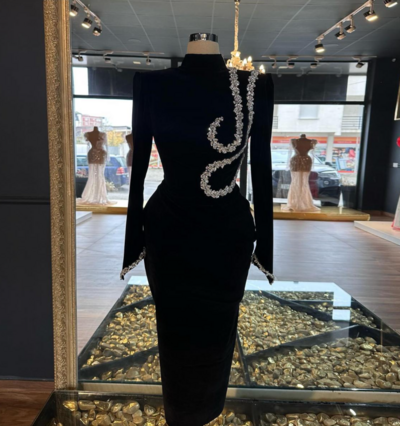 High Neck Top Quality Black Velvet Midi Evening Dresses With Silver Beading