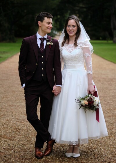 White Tea Length Wedding Dresses Lace Appliques with 3/4 Sleeves