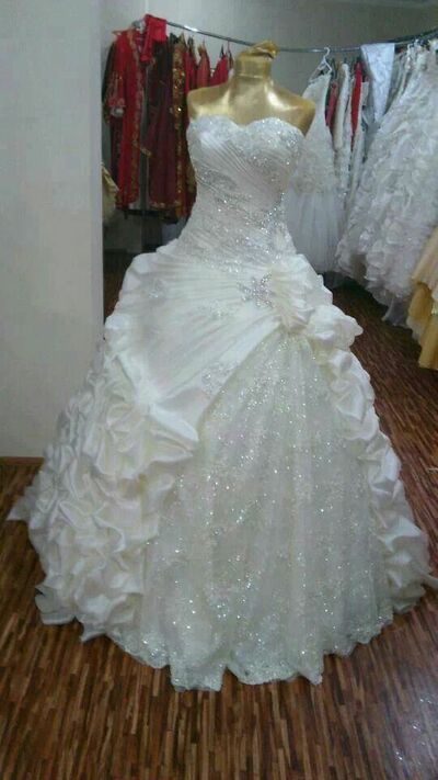 Luxury Ball Gown Puffy Sequins Beading Wedding Dress Bridal Gowns