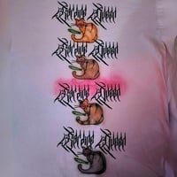 Sardine Queen Airbrush Tee - Thumbnail 2