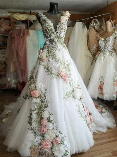 Elegant Appliques Flowers Wedding Dress, Elegant Floral Wedding Gown