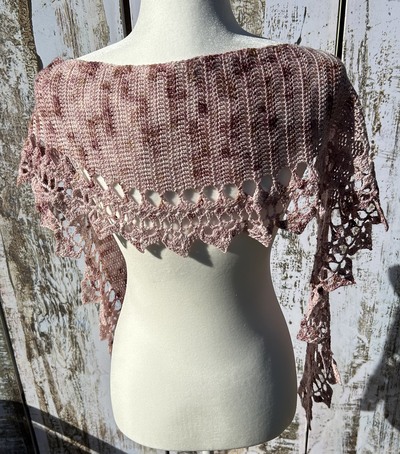 Fine-bordered scarf/stole in Toasted Mauve