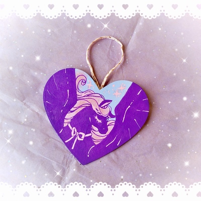 4 x 4.5 purple unicorn - heart shaped painting
