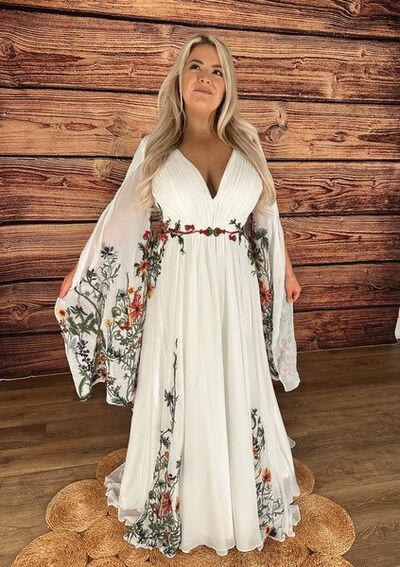 Sexy A-line Long Sleeves Wedding Dress, Appliques Bridal Dress Wedding Gown