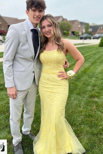 Cute Scoop Neck Yellow Tulle Long Mermaid Prom Dresses with Appliques,PD231100