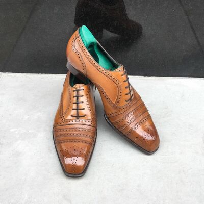 Brown Leather Classic Oxford Lace up Dress Shoes For Men