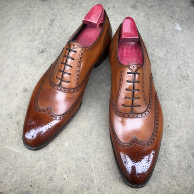 Men’s Brown Patina Leather Wingtip Dress Shoes