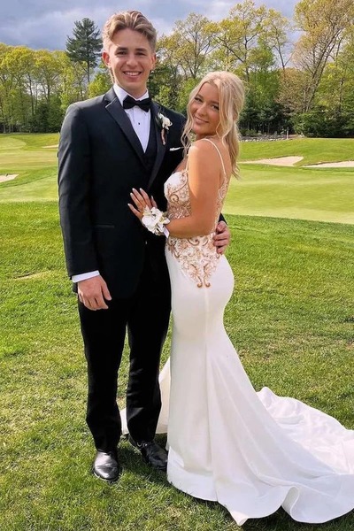 V-Neck Spaghetti Straps Appliques Mermaid White Prom Dress,PD231286