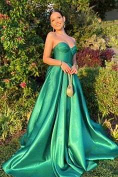 Elegant Green Ball Gown Puffy Prom Dress Evening Formal Gowns