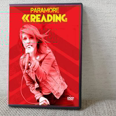Paramore live reading festival 08.22.2014 dvd - Thumbnail 4