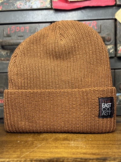 "Who am I" Beanie CHARLIE BROWN