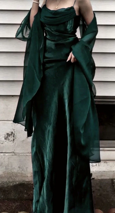 Charming Straps Green Long Prom Dresses With Lace Up