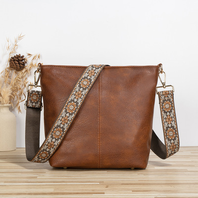 Women Trendy Cresent Shoulder Bag Hobo Handbags Brown